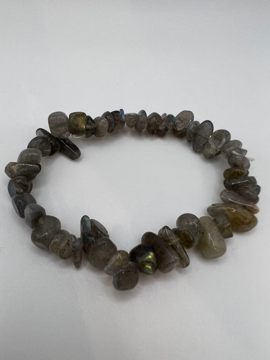 Labradorite chip bracelet