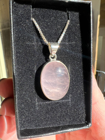 Rose Quartz silver oval necklace