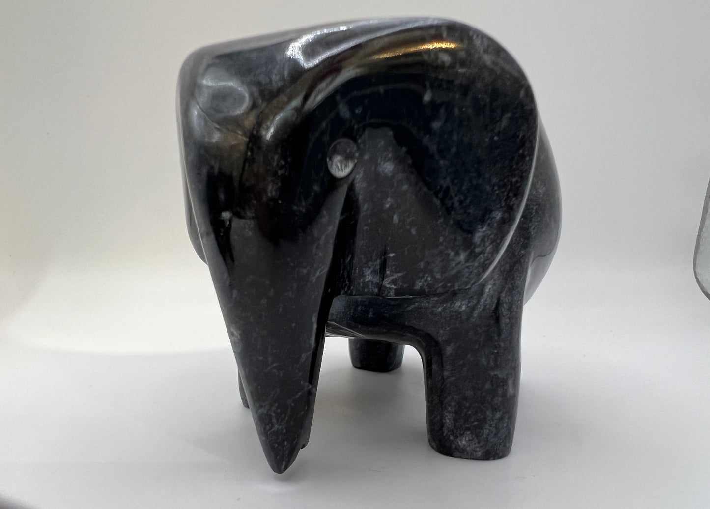 Black marble elephant tea light holder