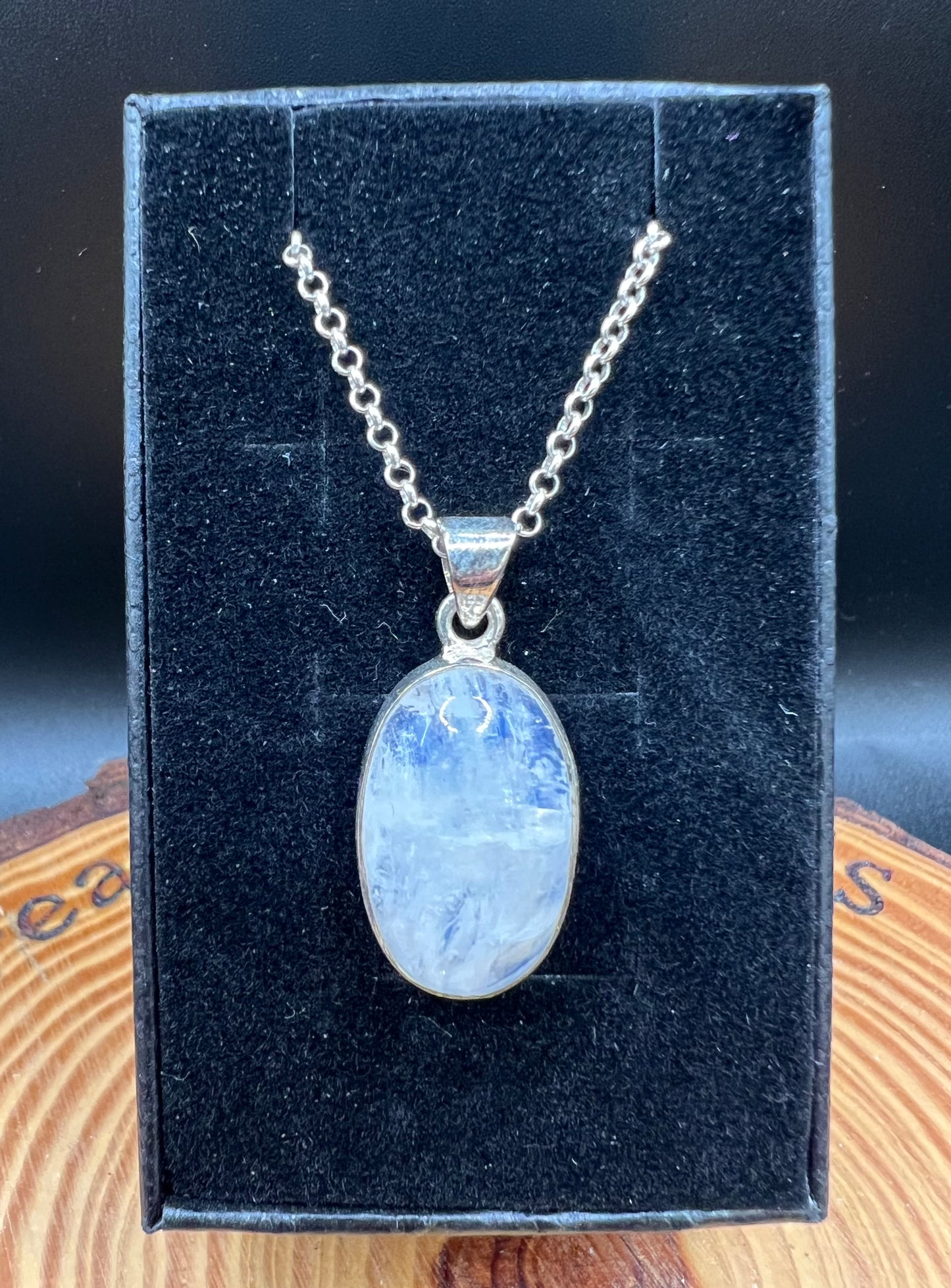 Moonstone silver oval necklace