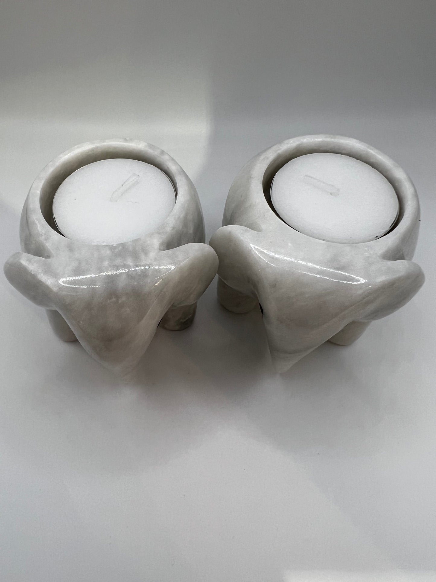 White marble elephant tea light holder